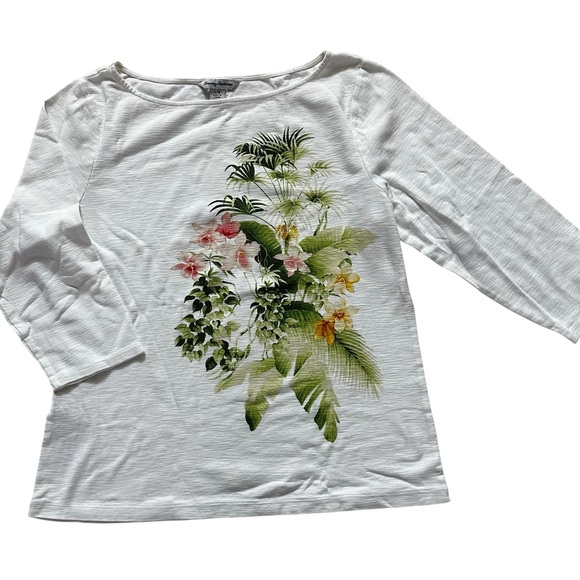 Tommy Bahama Ivory Top with Tropical Floral Design - Picture 2 of 7